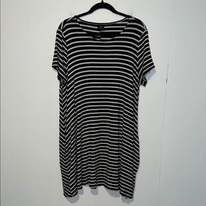 Agnes & Dora Black & White Striped Knee Length Fit & Flare Dress T17*